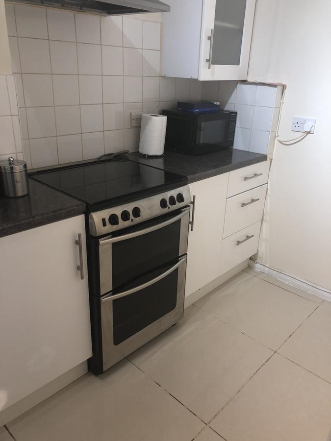 Eagle Close 2 Bedroom Home Waltham Abbey Buitenkant foto