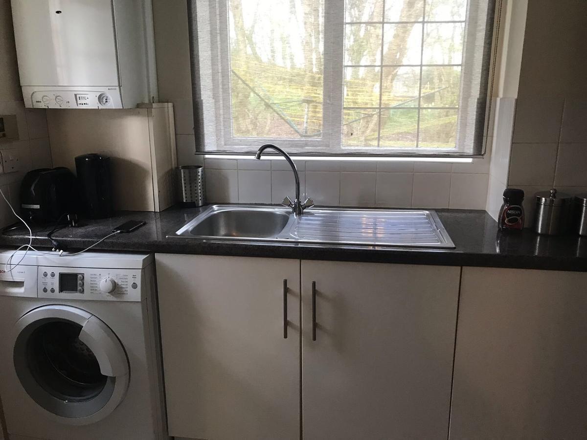 Eagle Close 2 Bedroom Home Waltham Abbey Buitenkant foto